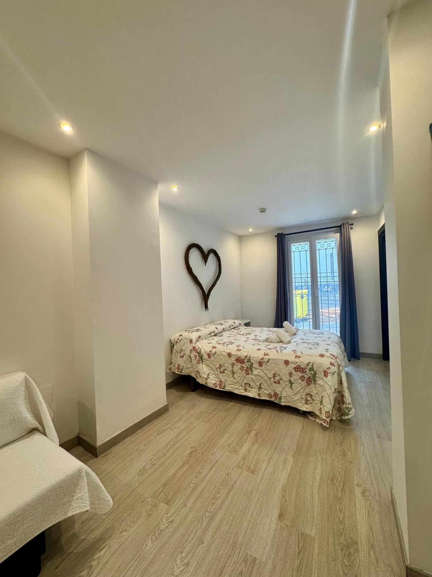 Alcazar Suites เฮเรซ เด ลาฟรอนเตรา ภายนอก รูปภาพ